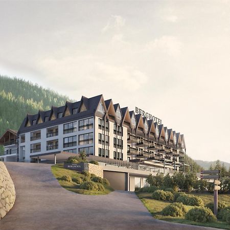 Berghotel ราชีเนส ภายนอก รูปภาพ